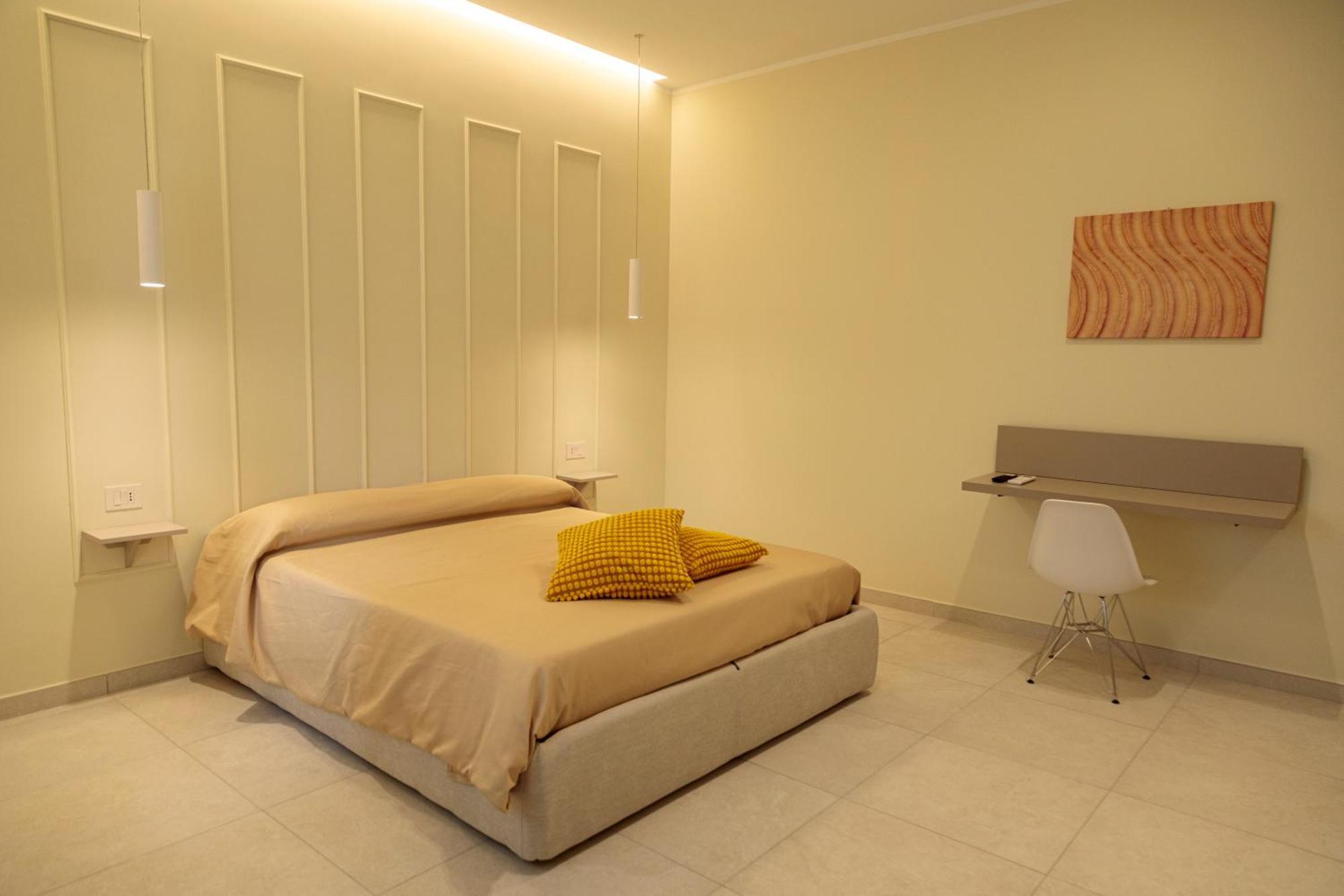 Domus Vivian Hotel Montecorvino Pugliano Kültér fotó