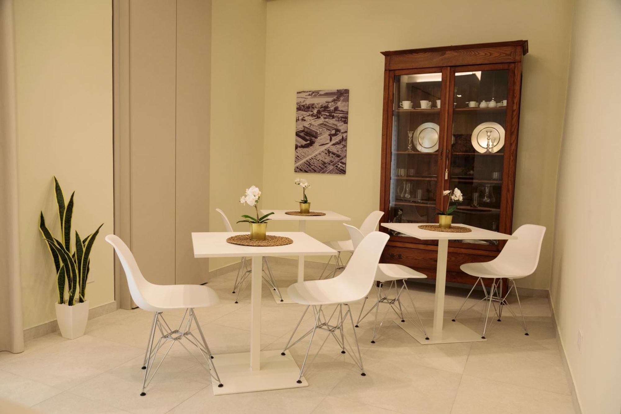Domus Vivian Hotel Montecorvino Pugliano Kültér fotó